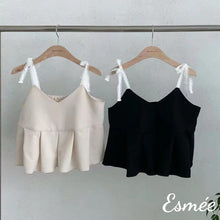 將圖片載入圖庫檢視器 Korean Cotton Pleated Top with White Crochet Straps