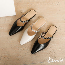 將圖片載入圖庫檢視器 Leather-Mules-with-Rhinestone-Chain-Design-product-shots