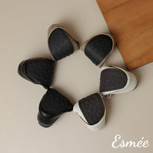 將圖片載入圖庫檢視器 Leather-Round-Toe-Loafers-product-shots