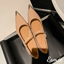 將圖片載入圖庫檢視器 Nude-Patent-Leather-Mary-Janes-with-Silver-Toe-Cap-product-shots