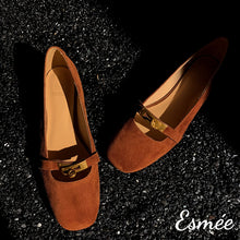 將圖片載入圖庫檢視器 Orange-Red-Suede-Flats-with-Metal-Lock-Design-product-shots