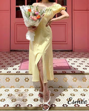 將圖片載入圖庫檢視器 Pale-Yellow-Cotton-One-Piece-with-Puffed-Sleeves-and-Bow-Knot-model-shots-2