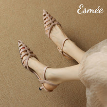 將圖片載入圖庫檢視器 Pink-Leather-High-Heel-Sandals-with-Roman-Design-model-shots