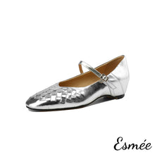 將圖片載入圖庫檢視器 Silver-Leather-Invisible-Increased-Height-Maryjanes-with-Woven-Design-product-shots-white-background