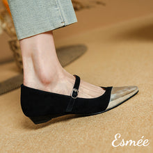 將圖片載入圖庫檢視器 Silver-Suede-Maryjanes-with-Hedge-Heels-and-Metallic-Toe-Cap-model-shots