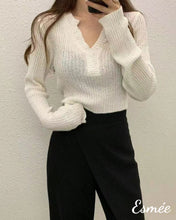 將圖片載入圖庫檢視器 White-Korean-Cotton-Knitwear-with-Special-Cut-Out-Design-model-shots-3