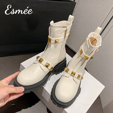 將圖片載入圖庫檢視器 Beige-Leather-Ankle-Boots-with-Giant-Rockstud-Design-product-shots