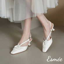 將圖片載入圖庫檢視器 Beige-Leather-High-Heel-Slingback-with-Rosebud-Design-model-shots