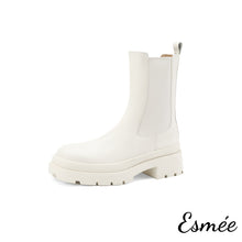 將圖片載入圖庫檢視器 Beige-Leather-Mid-Chelsea-Boots-product-shots-white-background