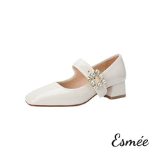 將圖片載入圖庫檢視器 Beige-Patent-Leather-High-Heel-Maryjane-with-Diamond-Buckle-product-shots-white-background