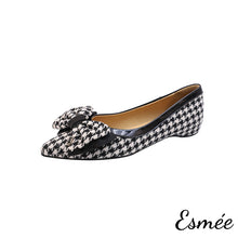 將圖片載入圖庫檢視器 Black-Dogstooth-Fabrics-Flats-with-Bow-Knot-Design-product-shots-white-background