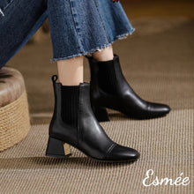 將圖片載入圖庫檢視器 Black-Leather-Fabrics-Chelsea-Boots-with-Block-Heels-model-shots