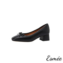 將圖片載入圖庫檢視器 Black-Leather-High-Heels-with-Bow-Knot-product-shots-white-background