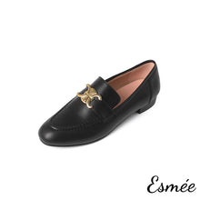 將圖片載入圖庫檢視器 Black-Leather-Loafers-with-X-Metal-Buckle-product-shots-white-background