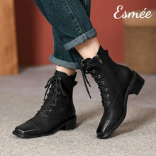 將圖片載入圖庫檢視器 Black-Leather-Marten-Boots-with-Sqaure-Toe-Design-model-shots