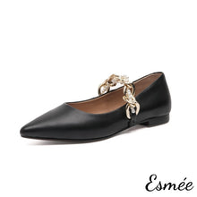 將圖片載入圖庫檢視器 Black-Leather-Pointed-toe-Flats-with-Golden-Chain-Straps-product-shots-white-background