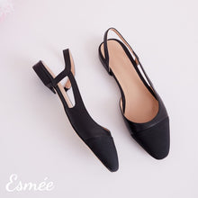 將圖片載入圖庫檢視器 Black-Leather-Slingback-Flat-Mules-with-black-almond-toe-cap-product-shots