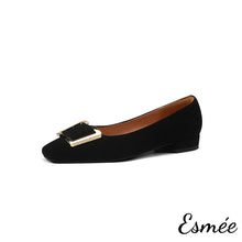 將圖片載入圖庫檢視器 Black-Suede-Flats-with-Metal-Buckle-product-shots-white-background