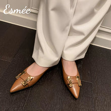 將圖片載入圖庫檢視器 Brown-Leather-Flats-with-H-Metal-Buckle-model-shots