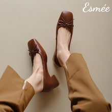 將圖片載入圖庫檢視器 Brown-Leather-High-Heels-with-Bow-Knot-model-shots