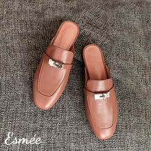 將圖片載入圖庫檢視器 Brown-Leather-Mules-with-Silver-plated-Metal-product-shots