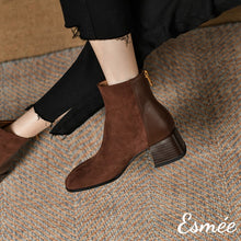 將圖片載入圖庫檢視器 Brown-Leather-Suede-Ankle-Boots-with-Block-Heels-model-shots