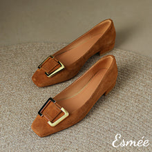 將圖片載入圖庫檢視器 Brown-Suede-Flats-with-Metal-Buckle-product-shots