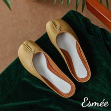 將圖片載入圖庫檢視器 Khaki-Leather-Cloven-Mules-product-shots