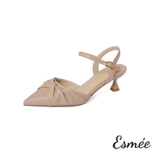 將圖片載入圖庫檢視器 Khaki-Leather-High-Heel-Sandals-with-Special-Design-product-shots-white-background