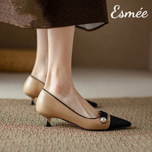 將圖片載入圖庫檢視器 Khaki-Leather-High-Heels-with-Pearl-Design-and-Black-Toe-Cap-model-shots