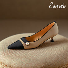 將圖片載入圖庫檢視器 Khaki-Leather-High-Heels-with-Pearl-Design-and-Black-Toe-Cap-product-shots