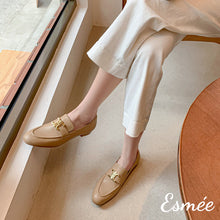 將圖片載入圖庫檢視器 Khaki-Leather-Loafers-with-X-Metal-Buckle-model-shots