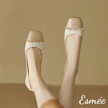 將圖片載入圖庫檢視器 Khaki-Leather-Low-Heels-with-Dual-Color-Toe-Cap-and-Pearl-Design-model-shots