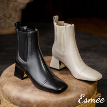 將圖片載入圖庫檢視器 Leather-Fabrics-Chelsea-Boots-with-Block-Heels-product-shots