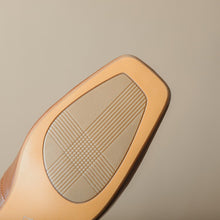 將圖片載入圖庫檢視器 Leather-High-Heels-with-Bow-Knot-product-shots-detail