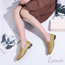 將圖片載入圖庫檢視器 Mustard-leather-horsebit-loafers-model-shots