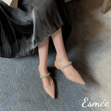 將圖片載入圖庫檢視器 Pink-Patent-Leather-Flat-Mules-with-Diamond-Straps-model-shots