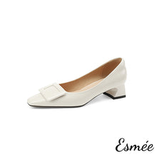 將圖片載入圖庫檢視器 White-Shiny-Leather-High-Heels-with-Buckle-Design-product-shots-white-background