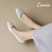 Load image into Gallery viewer, Beige-Leather-Rounded-Toe-Flats-with-Woven-Design-model-shots
