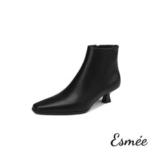 Load image into Gallery viewer, Black-Leather-Ankle-Boots-with-4.5-cm-Kitten_Heels-product-shots-white-background
