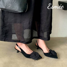 將圖片載入圖庫檢視器 Black-Leather-High-Heel-D_Orsay-Sandals-with-Flower-Design-model-shots
