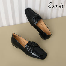 Load image into Gallery viewer, Black-Leather-Loafers-with-Bow-Knot-Design-product-shots
