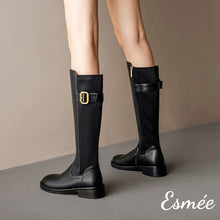 將圖片載入圖庫檢視器 Black-Leather-Long-Boots-with-Ribbon-and-Metal-Buckle-Design-model-shots
