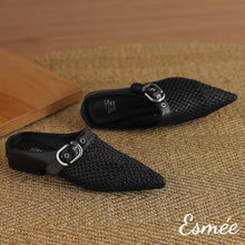 將圖片載入圖庫檢視器 Black-Leather-Mules-with-Hole-and-Grenadine-Design-product-shots
