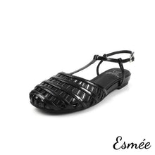 將圖片載入圖庫檢視器 Black-Leather-Roman-Sandals-with-T-Strap-Design-product-shots-white-background
