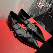 將圖片載入圖庫檢視器 Black-Leather-Sandals-with-Chain-Straps-product-shots
