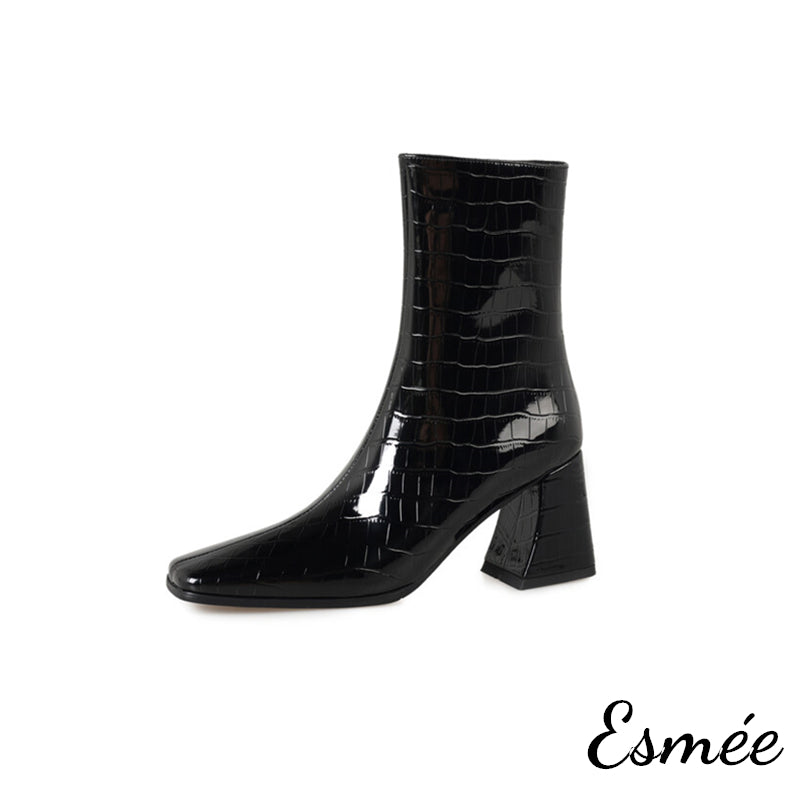 Black-Shiny-Leather-Ankle-Boots-with-Alligator-Pattern-product-shots-white-background