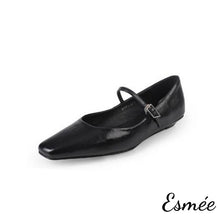 Load image into Gallery viewer, Black-Shiny-Leather-Maryjanes-with-2-cm-Invisible-Increased-Height-Design-product-shots-white-background
