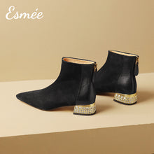 將圖片載入圖庫檢視器 Black-Suede-Leather-Ankle-Boots-with-Rhinestone-Heels-product-shots
