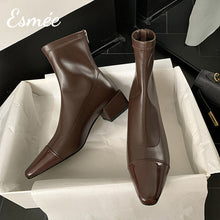 將圖片載入圖庫檢視器 Brown-Leather-Ankle-Boots-with-Almond-Toe-and-Block-Heels-product-shots
